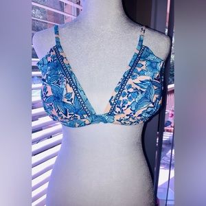 Xhiliration Women’s Blue Peach Ruffle Flower detail Embroidered bikini Top Lg